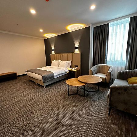 Home Plus Hotel اسطنبول المظهر الخارجي الصورة