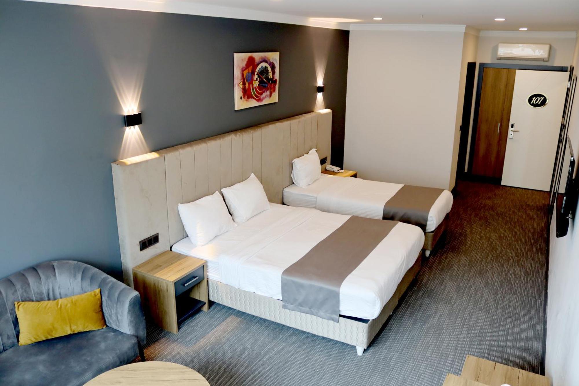 Home Plus Hotel اسطنبول المظهر الخارجي الصورة