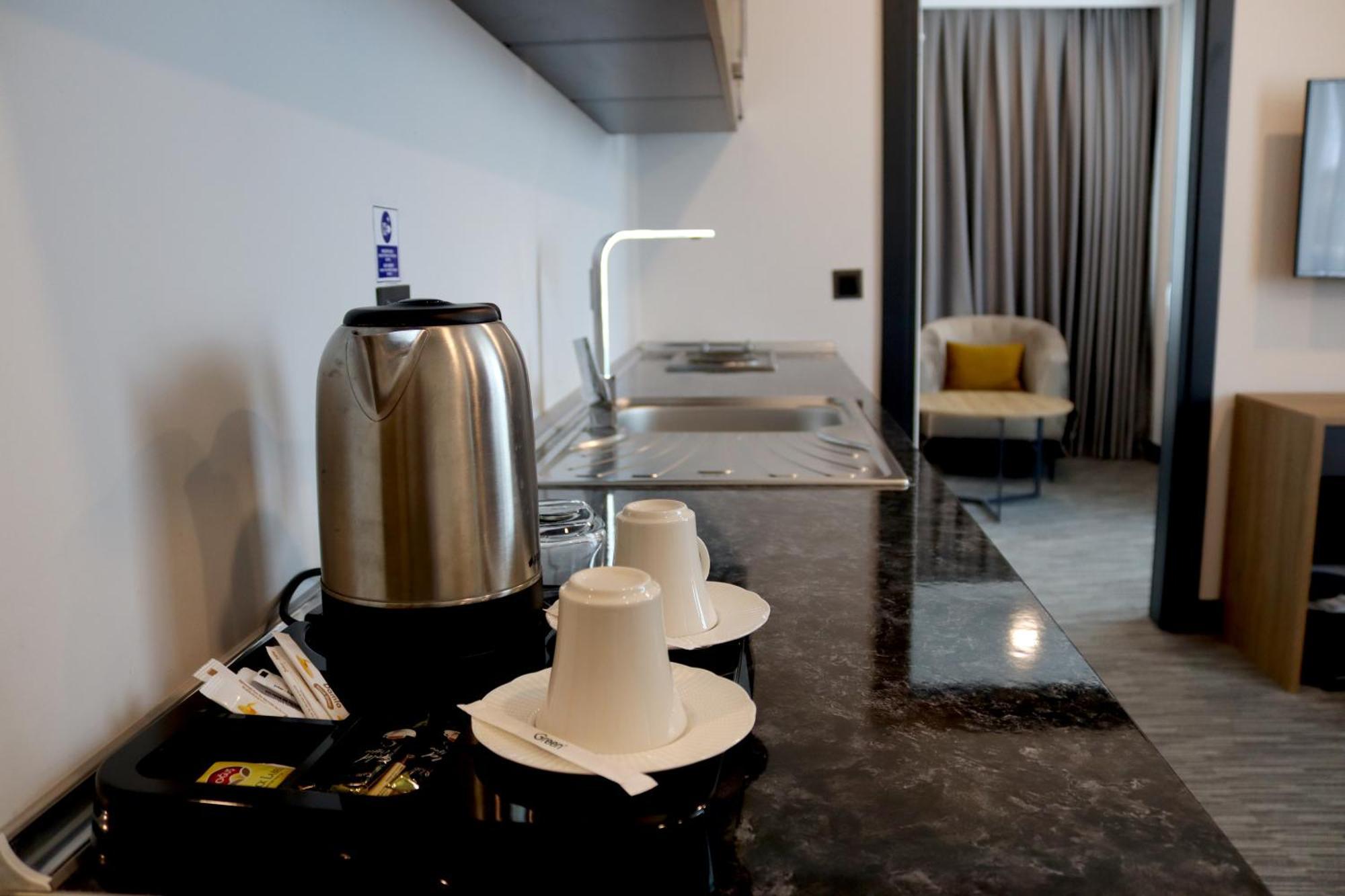 Home Plus Hotel اسطنبول المظهر الخارجي الصورة