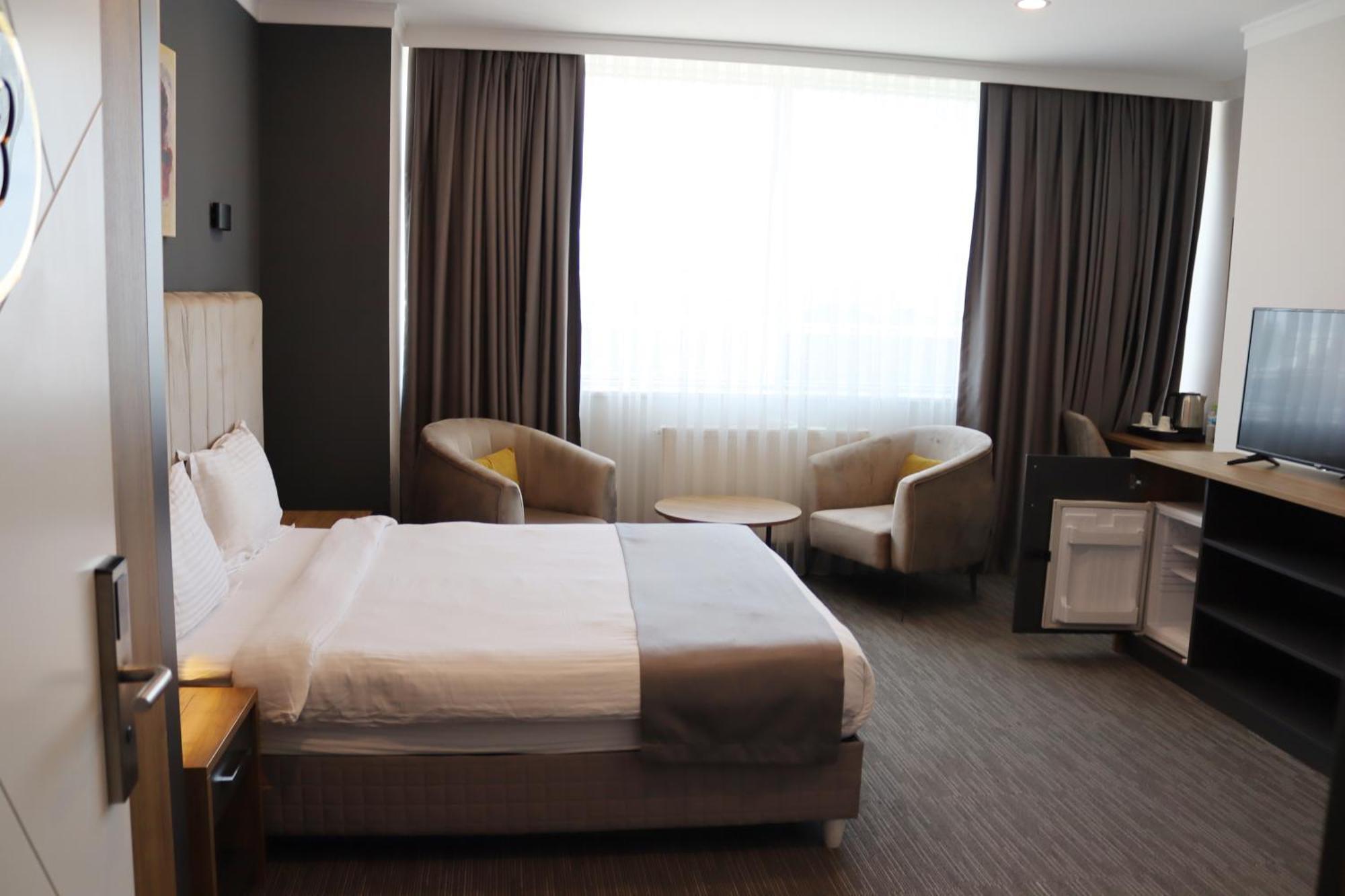 Home Plus Hotel اسطنبول المظهر الخارجي الصورة