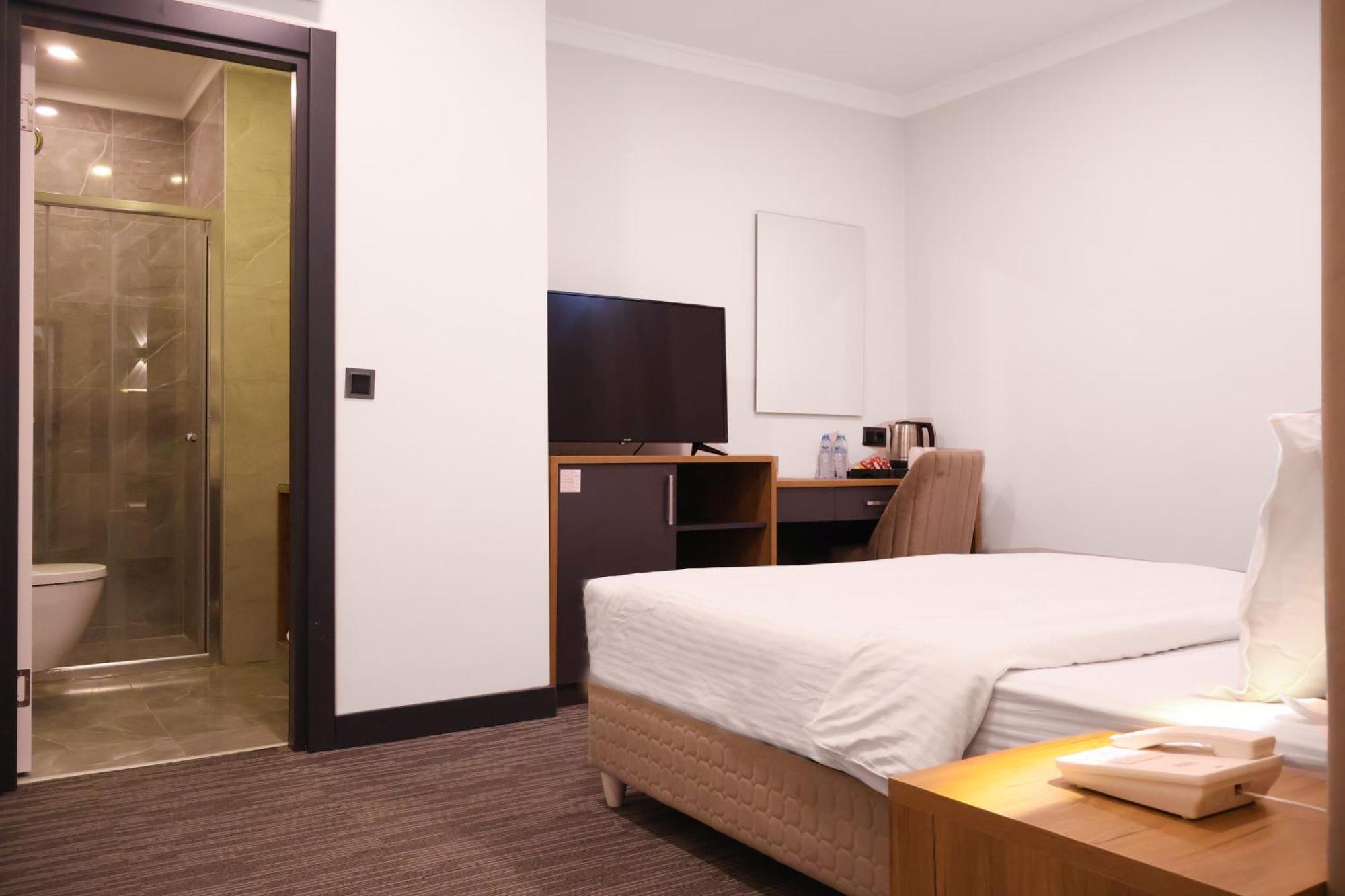 Home Plus Hotel اسطنبول المظهر الخارجي الصورة